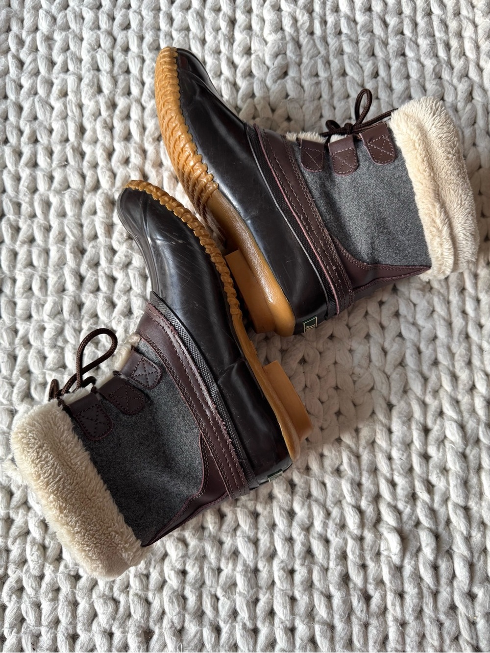 G.H. Bass & Co. Northern Duck Boots, size 8